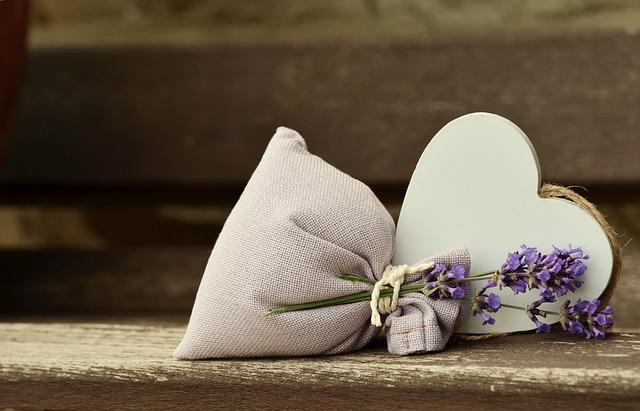 Scented Escape: ⁢The‍ Enchanting Fragrance That ⁤Transforms your Routine
