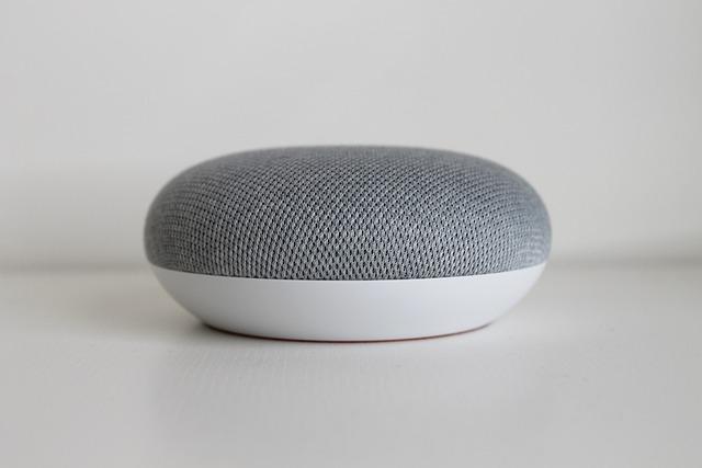 Enhancing Home⁣ Security with Google Assistant⁢ Compatible Devices