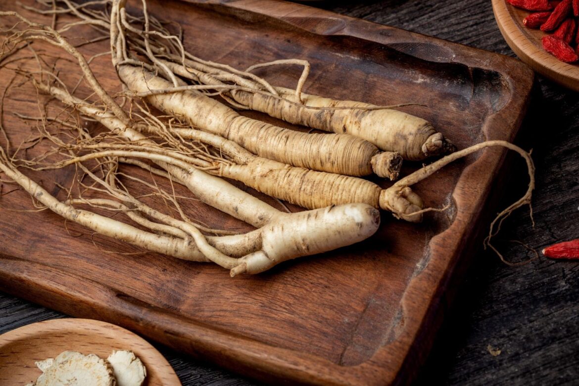 Panax Ginseng and Tongkat Ali: Natural Testosterone Boosters Compared